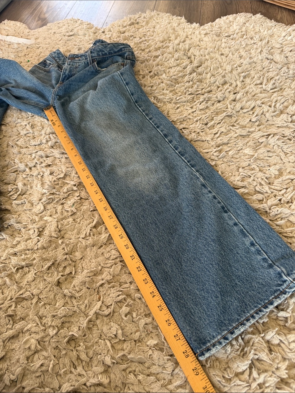 Levi’s Premium Low Loose Jeans Women’s 25 Medium Wash Wide Leg Baggy Denim - Picture 12 of 16